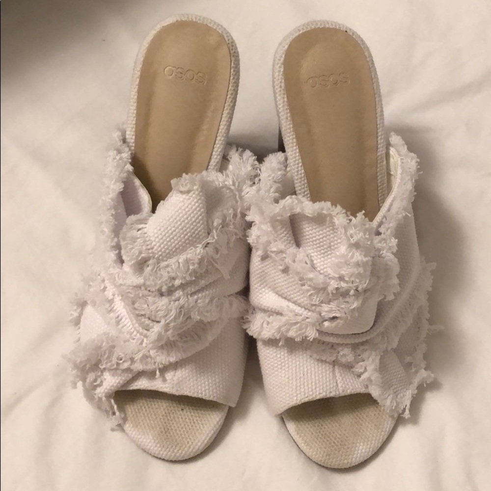 Asos white bow mule heel US 6